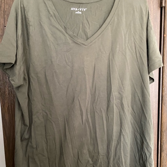 Ava & Viv Tops - Plus size olive green basic tee